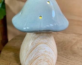 Ceramic 11cms LED Mushroom/Toadstool Glow Lamp - Dove Grey