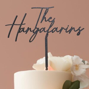 Wedding Cake Topper Personalized Last Name Cake Topper for Wedding Gift Couples Surname Cake Topper for Engagement Mr and Mrs Cake Topper