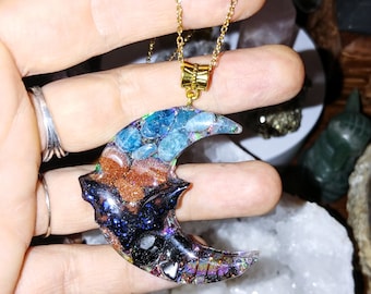 Spooky Bat and Moon Orgone Necklace, Crescent Moon Halloween Necklace, Crystals and Shungite,EMF 5G and Psychic Protection, 528Hz and Reiki