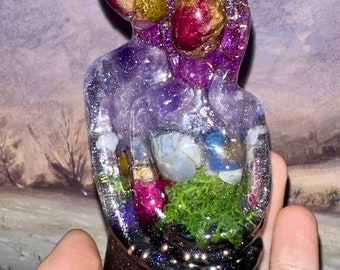 Twin Flame Connection Orgone Lovers Altar Statue, Crystals and Shungite, Soulmate Divine Connection Orgonite Paperweight