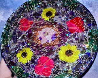 Shri Yantra Orgone CHARGING PLATE, Botanical Crystal Reiki Infused Meditation Device,EMF 5G Protection,Empath and Psychic Healing, 528Hz