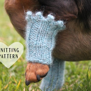 KNITTING PATTERN, Mini Dachshund, Dog, Wrist Warmers, pet clothes, dog clothes, DIY gift, knitted, knit, sleeve, cuff, glove, dogs, cute