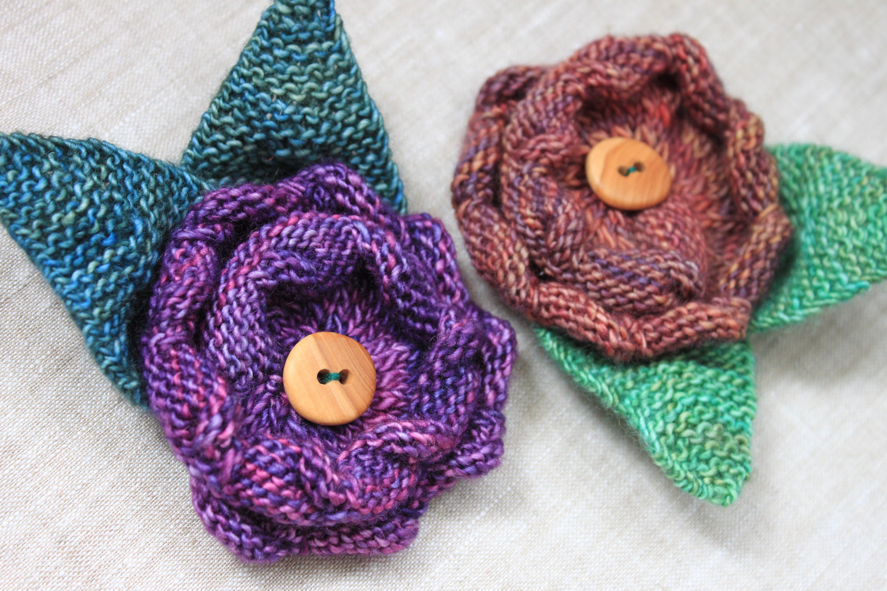 STRICKMUSTER, gestrickte Blume, stricken, Blume, Corsage, Blumen