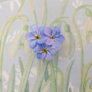 FORGET-ME-NOT Brooch Forget-Me-Not Pin Forget-Me-Not Blue Wedding Corsage Memorial Lapel Flower Friendship Pin Masonic Pin - Hand Painted