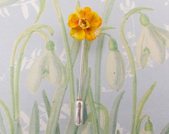 Tiny DAFFODIL PIN Yellow Daffodil Pin Spring Floral Wedding Corsage St David's Day Wales Lapel Flower Pin Boutonniere Brooch - HAND Painted