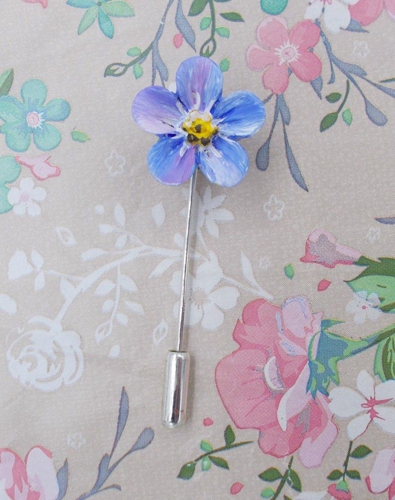 Small FORGET-ME-NOT Pin Blue Forget Me Nots Lapel Blue Wedding Corsage Love Token Friendship Brooch Masonic Lapel Flower Pin Hand Painted