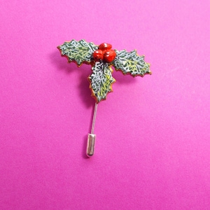 Handmade Holly & Berries Brooch: Festive Christmas Lapel Pin, Hand Painted