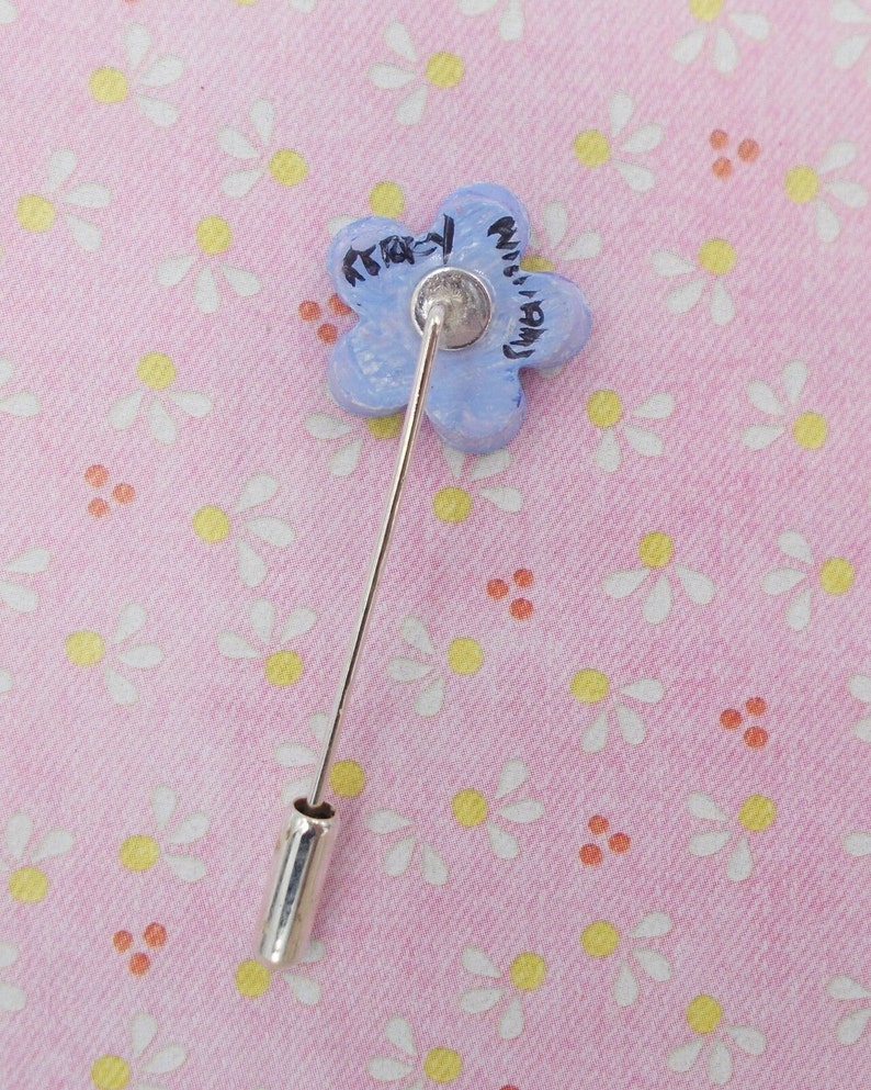 Small FORGET-ME-NOT Pin Blue Forget Me Nots Lapel Blue Wedding Corsage Love Token Friendship Brooch Masonic Lapel Flower Pin Hand Painted