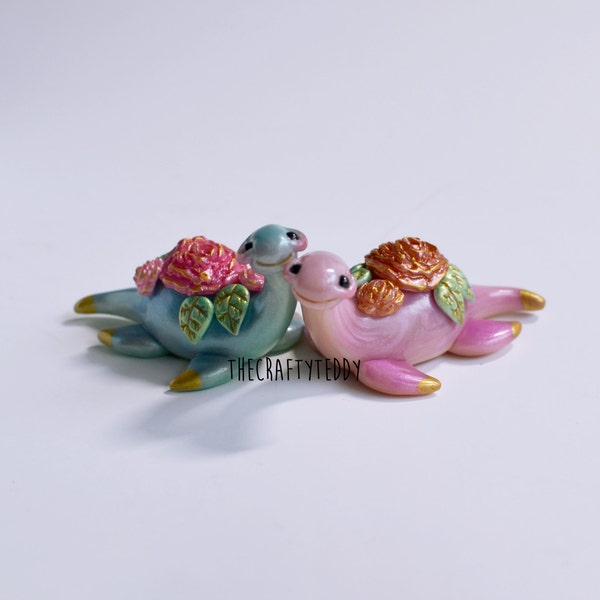 Magical Floral Nessie Couple (Loch Ness Monsters Figure Totem)