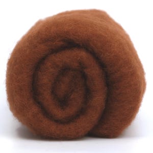 Red Clay New Zealand Carded Wool Batt One Ounce for Wet and Dry Felting, short fiber