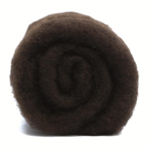 Dark Bison New Zealand Carded Wool Batt One Ounce for Wet and Dry Felting, short fiber
