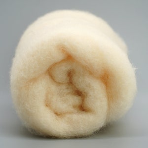 Dawn New Zealand Carded Wool Batt One Ounce for Wet and Dry Felting, short fiber