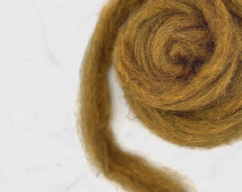 Sombrero Bulky Carded Corriedale One Ounce for Needle Felting