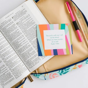 Funda para Biblia con monograma, estuche para Biblia, funda personalizada para Biblia, regalo personalizado, regalo de Navidad, estuche para Biblia con diseño, regalo de bautizo imagen 11
