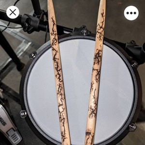 Fractal  drumsticks lichtenberg patterns on lightning drumsticks