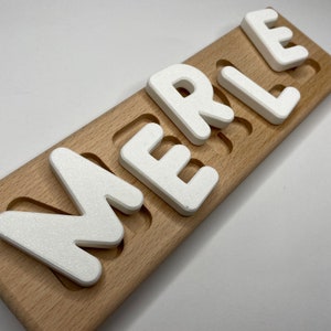 Puzzle con nombre personalizado individual fabricado en madera y PLA