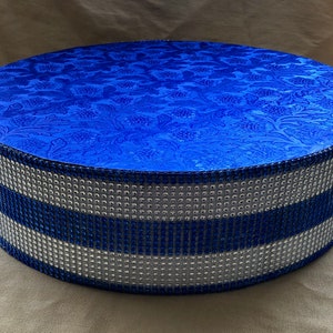 STRIPED CAKE DISPLAY Round Or Square Featuring 10 Striped Color Combinations
