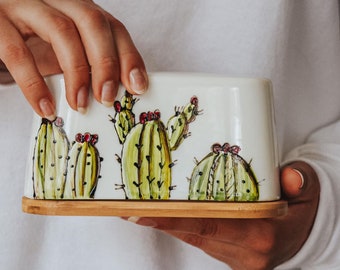 Cactus BUTTER dish, porcelain, bambou base, succulent design, may be personalized by a quote, gift, anniversary, plant lover!