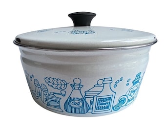 Vintage Retro Print Enameled Steel Cooking Pot with Lid, White w/Blue Ingredient Graphics, 2 QT Lidded Pot, Vintage 60&#39;s Original