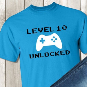 Gamer Birthday Shirt - Level 10 Unlocked Level Up - Video Game Birthday - Gaming Controller - Any Age - Unisex Kids Children&#39;s Tshirt