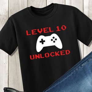 Gamer Birthday Shirt - Level 10 Unlocked Level Up - Video Game Birthday - Gaming Controller - Any Age - Unisex Kids Children&#39;s Tshirt