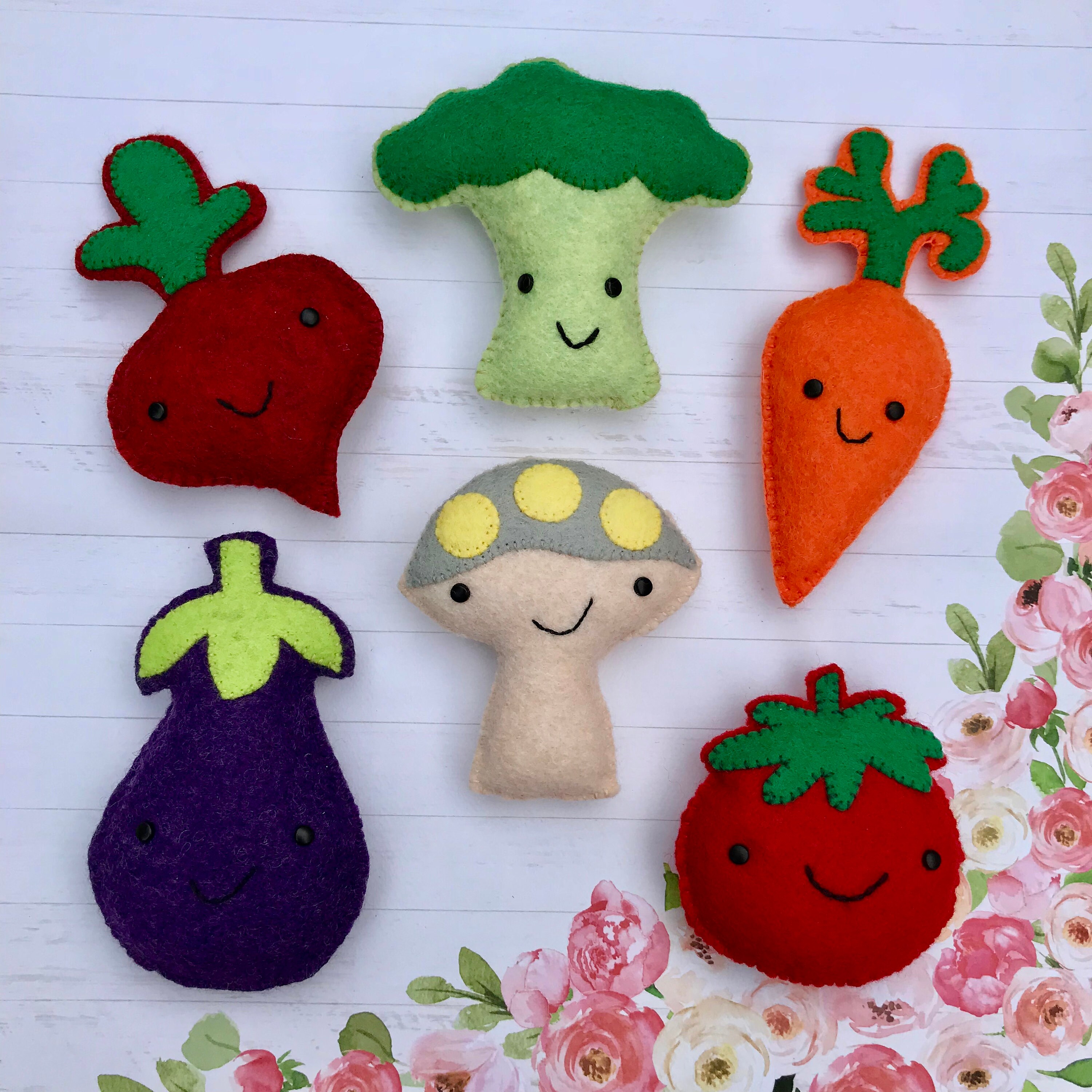 Brinjal - Handmade Felt Magnet main image 1
