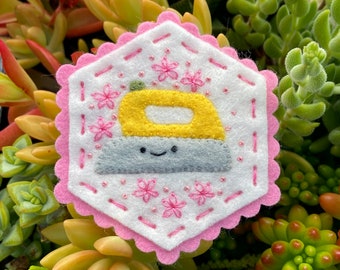 Handmade Iron Ornament, Wool Felt Craft Magnet