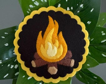 Campfire Ornament, Magnet, Bonfire, Wool Felt, Camping, Camp Fire, Handmade, Christmas.