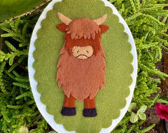 Highland Cow Ornament, Magnet, Wool Felt, Christmas Decor, Handmade.