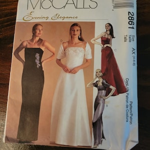 以下が含まれることがあります： McCall's Evening Elegance の縫製パターン。フォーマルガウンのイラストが特徴です。パターンには、花の装飾が施された黒いガウン、白いガウン、赤いガウン、紫色のガウンが含まれています。サイズ AX (4-6-8)。