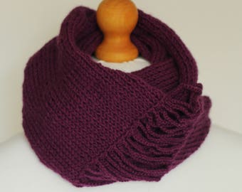 Purple scarf hand knitted / Long infinity scarf winter / Wool unisex scarf / Eggplant cozy cowl / Wine accessories for autumn