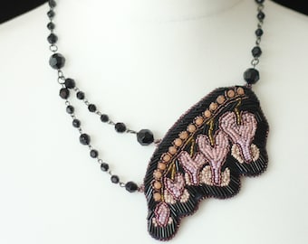 Bleeding heart necklace / Goth jewelry bib / Gothic necklace black / Victorian mourning necklace / Bead embroidery gifts anniversary