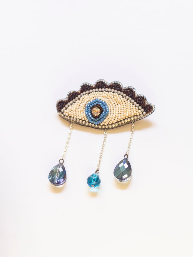 Teary eye brooch with crystals / Avant garde eye brooch inspired from Dali surrealism jewelry / Bead embroidered Abstract crying eye pin image 2