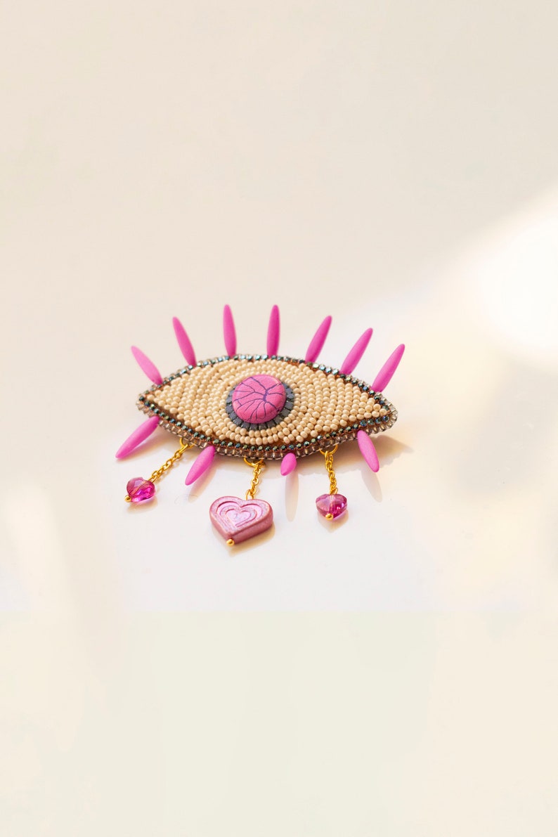 Lover's eye brooch / Pink bead embroidered surrealism jewelry gift / Statement brooch art pin image 5