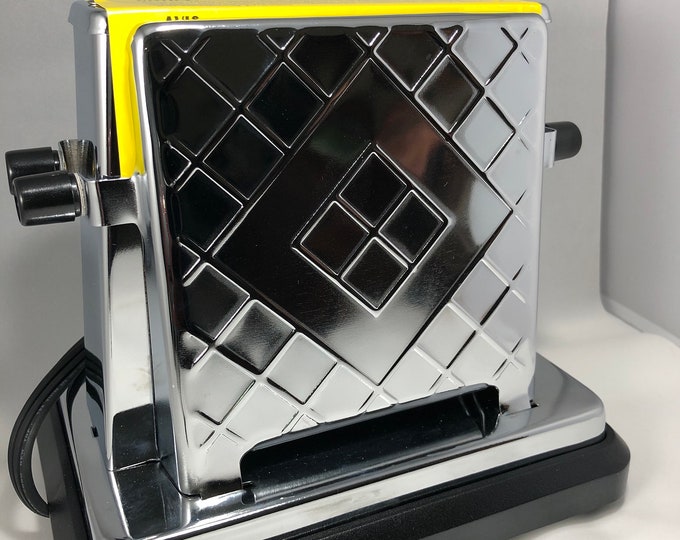 Vintage Chrome Toaster Toastee Electric Turnover Toaster in MINT