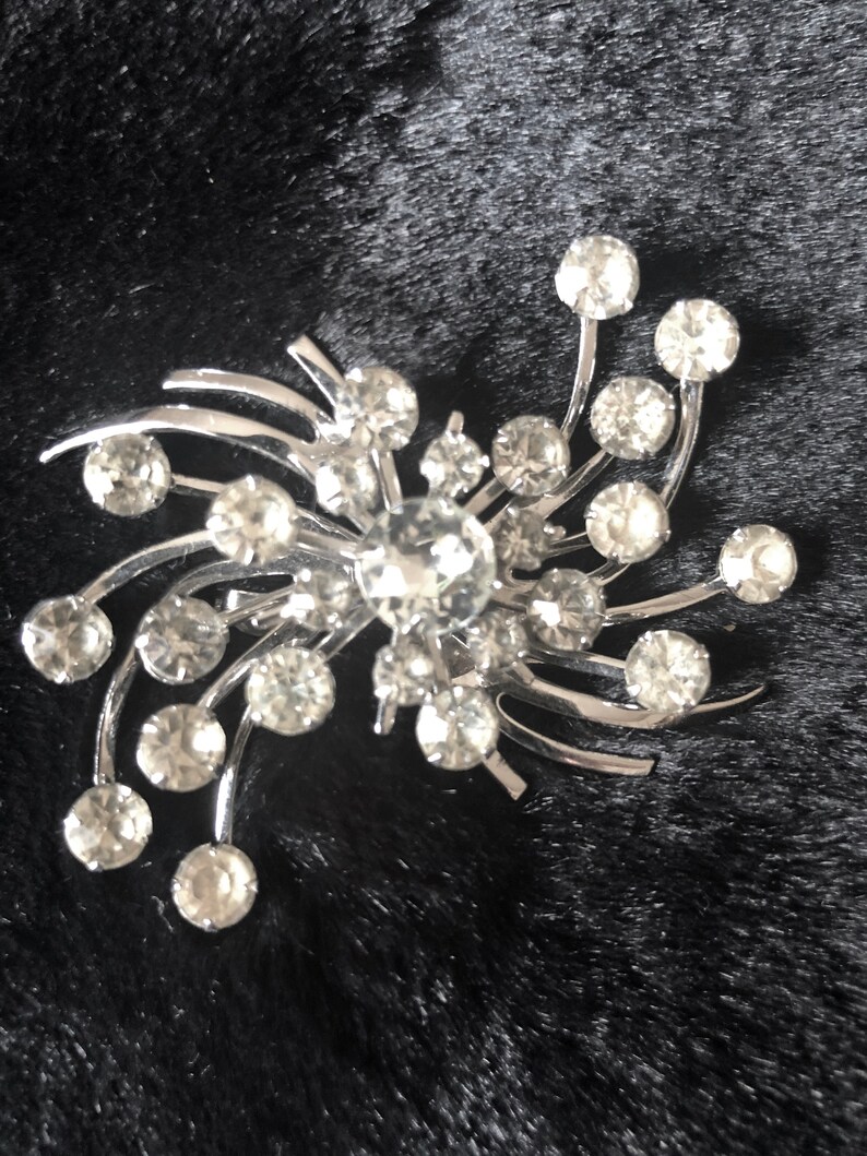 Vintage Brooch Starburst Swirl With Rhinestones 1950/'s by Emmons
