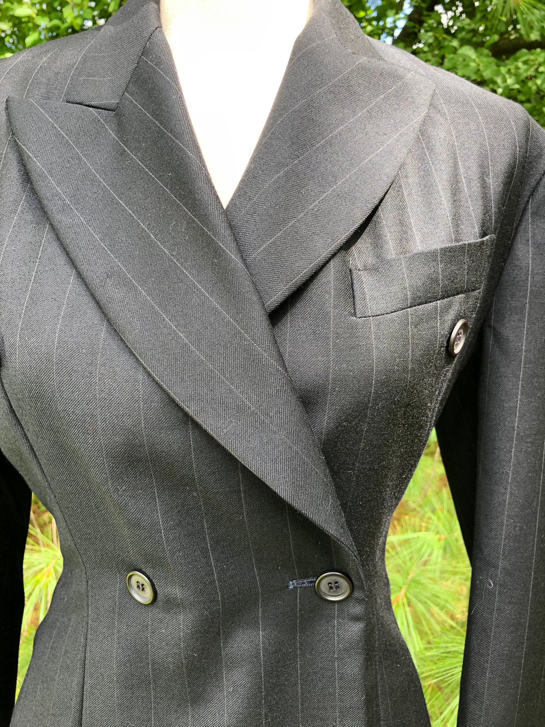 ジャケット DOLCE&GABBANA DOUBLE-BREASTED BLACK PINSTRIPED JACKET Double-breasted pinstripe Sicilia-fit jacket in Multicolor
