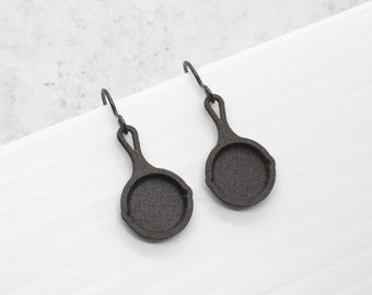 Skillet Earrings: 3D Printed Black Nylon Jewelry, Breakfast Skillet Charm, Cast Iron Pan Earrings, Tiny Skillet, Frying Pan Earrings
