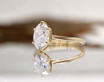 Long oval Moissanite diamond ring, 6 claw yellow gold setting, gold moissanite diamond ring, oval diamond ring