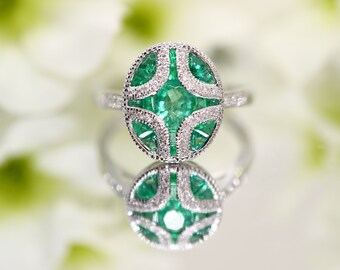 Natural emerald and diamond Art Deco engagement ring in white gold setting - vintage style wedding ring