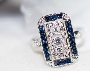 Blue sapphire and silver ring in Art deco design - Vintage sapphire engagement ring