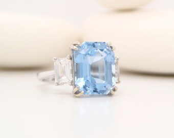 Pieza única: anillo de aguamarina natural y zafiro blanco en engaste de oro blanco de 18 k, aguamarina Santa María, anillo de aguamarina de talla esmeralda