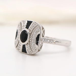 Art deco pattern onyx ring - 1920s design/art deco vintage / black gemstone/onyx jewellery / gatsby era