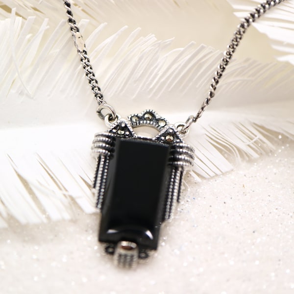 Art deco black onyx pendant necklace - 1920's design / black onyx necklace / onyx and silver necklace / marcasite pendant