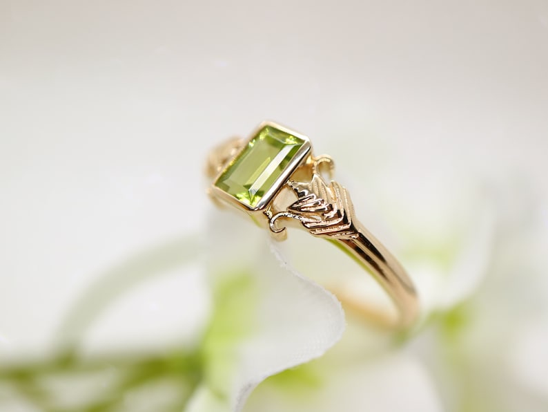 Art deco style gold ring with green peridot stone in emerald cut Peridot ring / 9k gold ring image 6