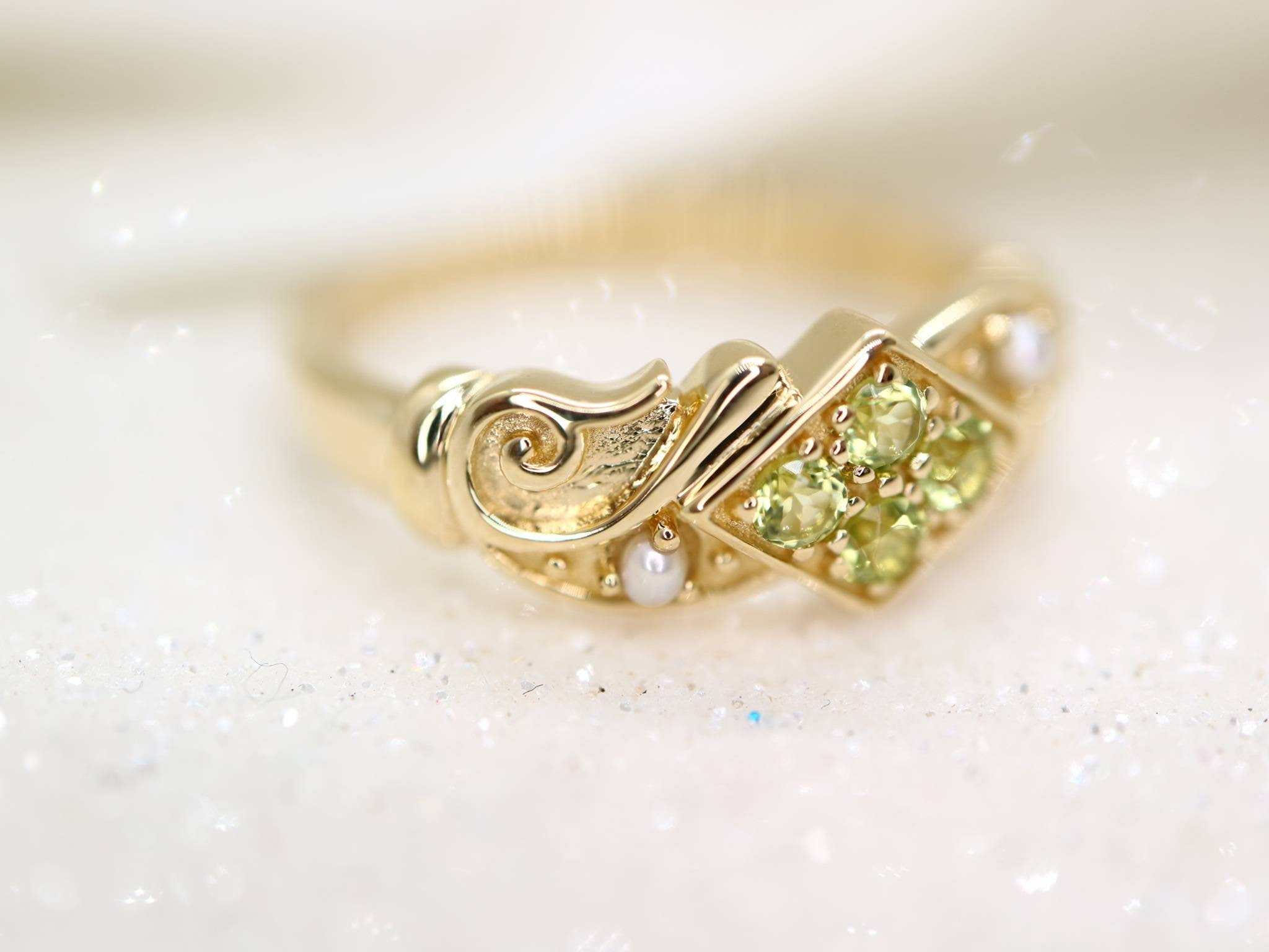 Pearl and peridot ring clearance