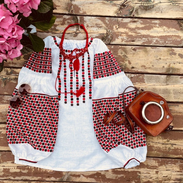 Bohemian Linen Blouse, Linen Embroidered Shirt, Ukrainian Vushyvanka Top