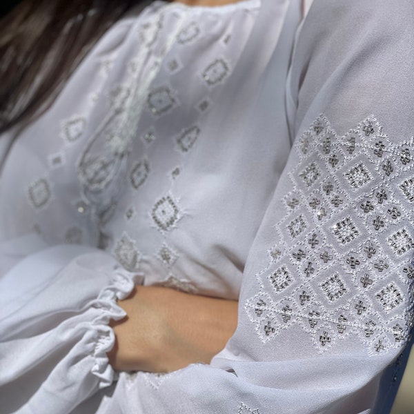 Handbeaded Embroidered Blouse, Ukrainian Vyshyvanka blouse, Folklore Ethnic Blouse, Beaded Bohemian Blouse