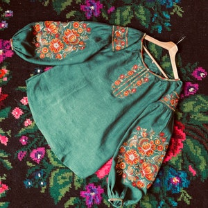 Green Linen Embroidered Blouse, Ukrainian Vyshyvanka Sorochka, Slavic Embroidered Blouse, Trending Style Summer Blouse, Bohemian Chic Top