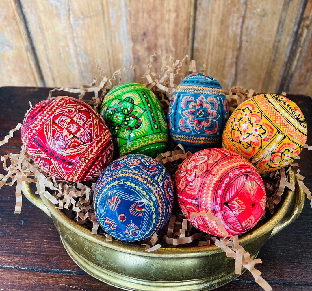 Set 6 Easter Eggs, Hand Painted Wooden Easter Eggs , Ukrainian Pysanka